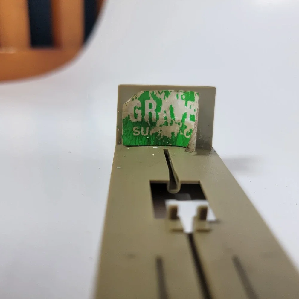 K   Vintage TYCO US1 Electric Trucking  Gravel Supply Co Track Raised Hole